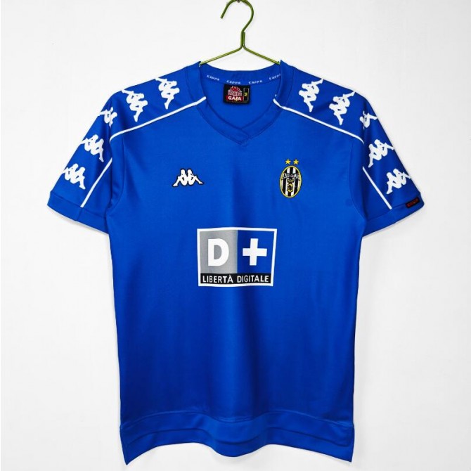 Retro Juventus Away Jersey 1999/00