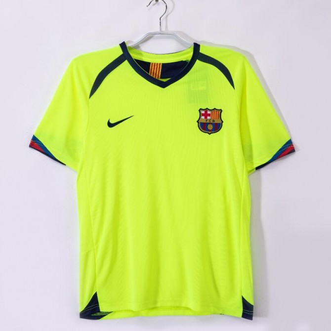 Retro Barcelona Away Jersey 2005/06
