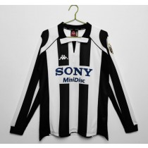 Retro Juventus Home Long Sleeve Jersey 1997/98