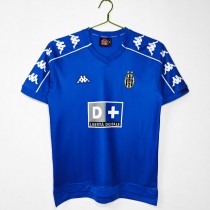 Retro Juventus Away Jersey 1999/00