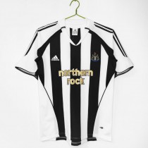 Retro Newcastle United Home Jersey 2005/06